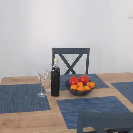 Marina Apartment *